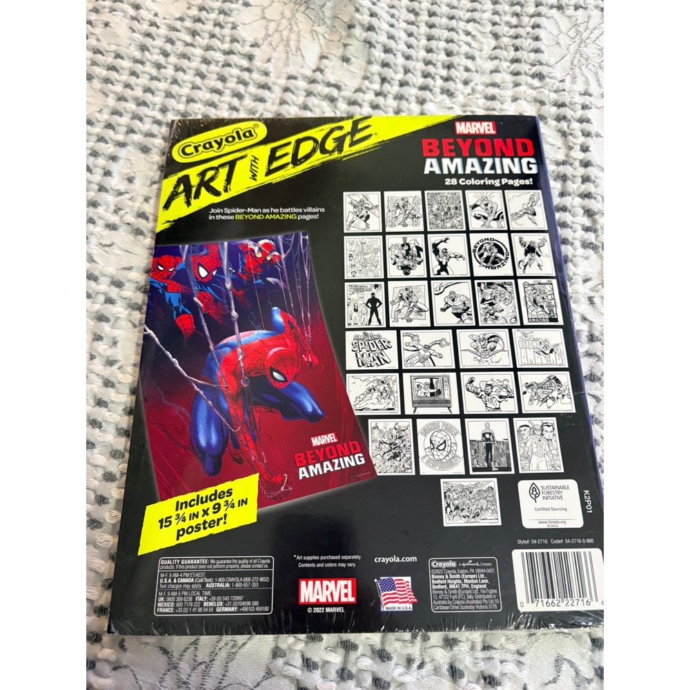 Crayola Art w/ Edge Marvel Beyond Amazing Spider-Man Coloring Book & Poster NEW - Picture 2 of 6